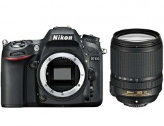 Зеркальная фотокамера Nikon D7100 KIT AF-S DX NIKKOR 18-140mm