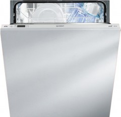 Maşină de spălat vase incorporabilă Indesit DIFP 48