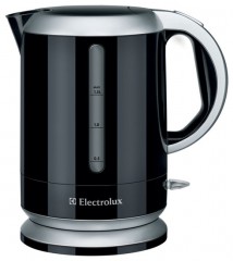 Электрочайник Electrolux EEWA3100