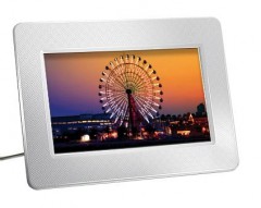 Цифровая фоторамка Transcend "PF705" (White)